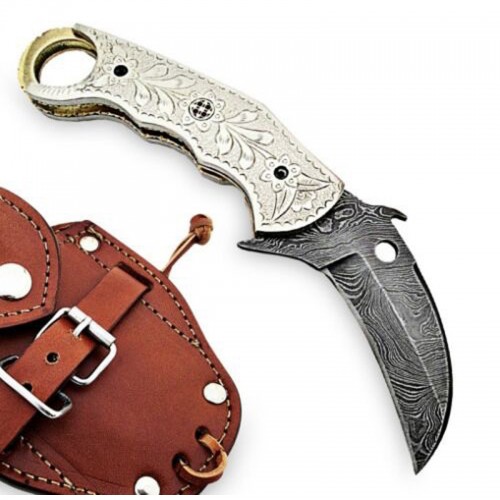 Damascus handmade folding knife beautiful structure with free leather sheath